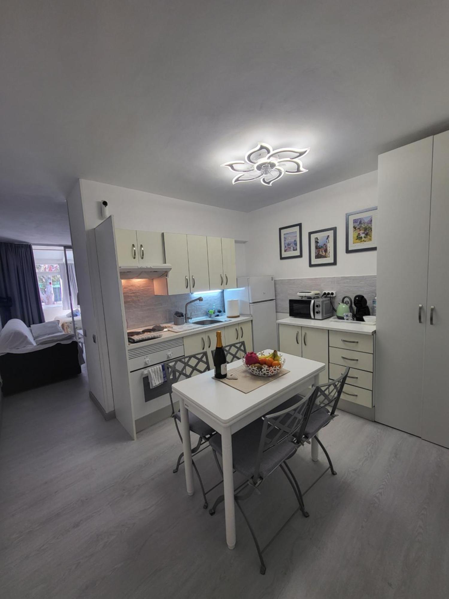 Casa Iry Apartment Costa Del Silencio Luaran gambar